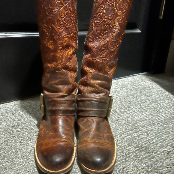 Spirit by LUCCHESE riding boots - Picture 2 of 6